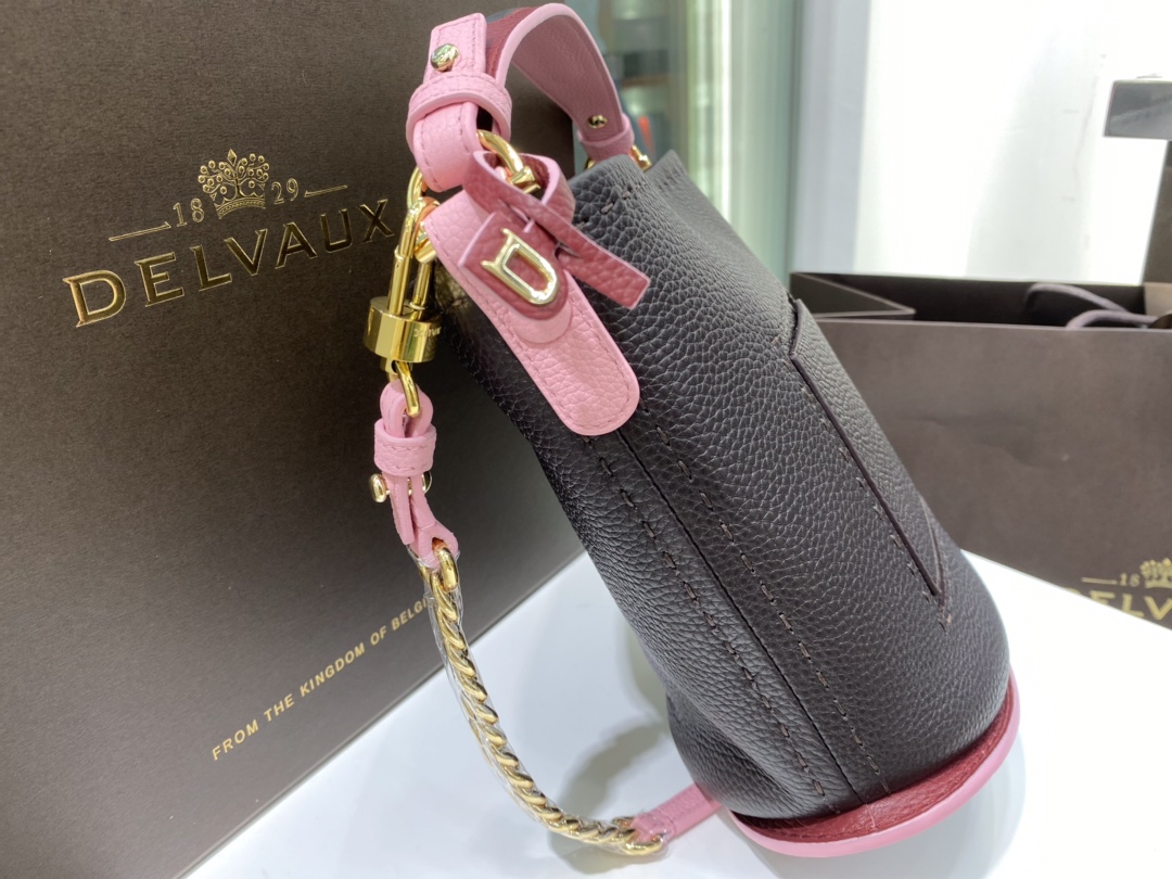 델보 팽 미니 버킷 크로스백